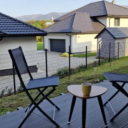 Swierkowe 1 アパート